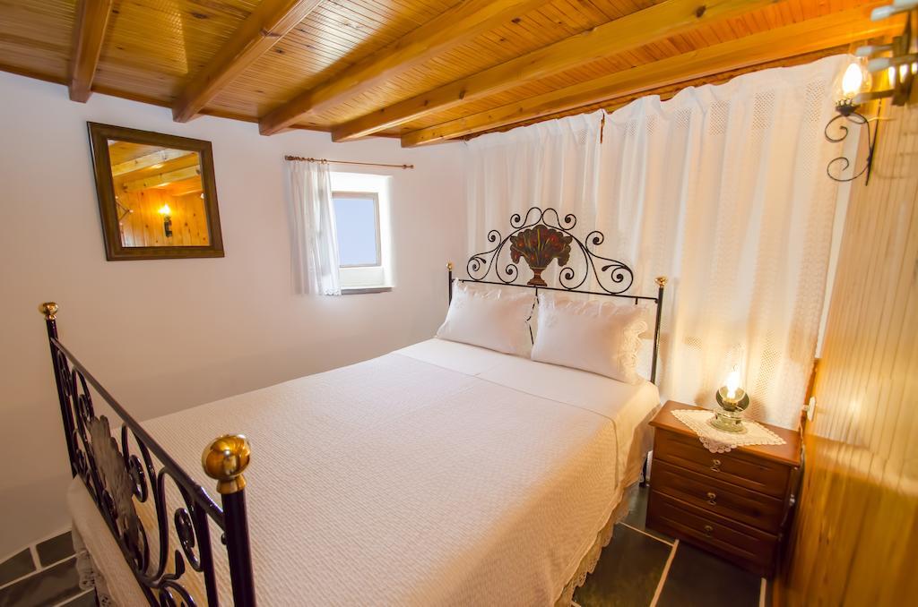 Drougas' Windmill Villa Plaka  Cameră foto