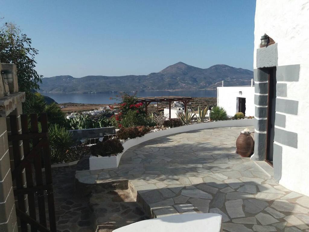 Drougas' Windmill Villa Plaka  Exterior foto